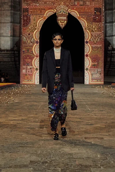 Look 85